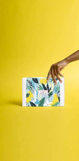 Romain RECHT – Retoucheur Photo Réseaux Sociaux - PARIS - CAMPAGNE CLARINS