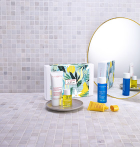 Romain RECHT – Retoucheur Photo Réseaux Sociaux - PARIS - CAMPAGNE CLARINS