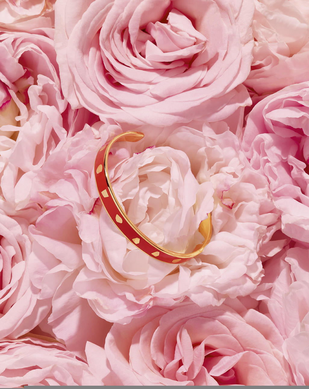 Romain RECHT – Retoucheur Photo Réseaux Sociaux - PARIS - CAMPAGNE CLARINS