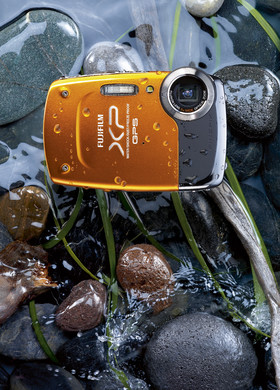 Romain RECHT – Retoucheur Photo STILL LIFE - PARIS - CAMPAGNE FUJIFILM APPAREIL PHOTO