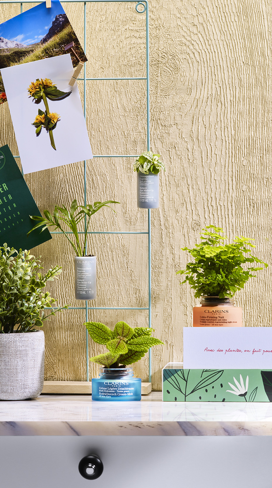 Romain RECHT – Retoucheur Photo Réseaux Sociaux - PARIS - CAMPAGNE CLARINS