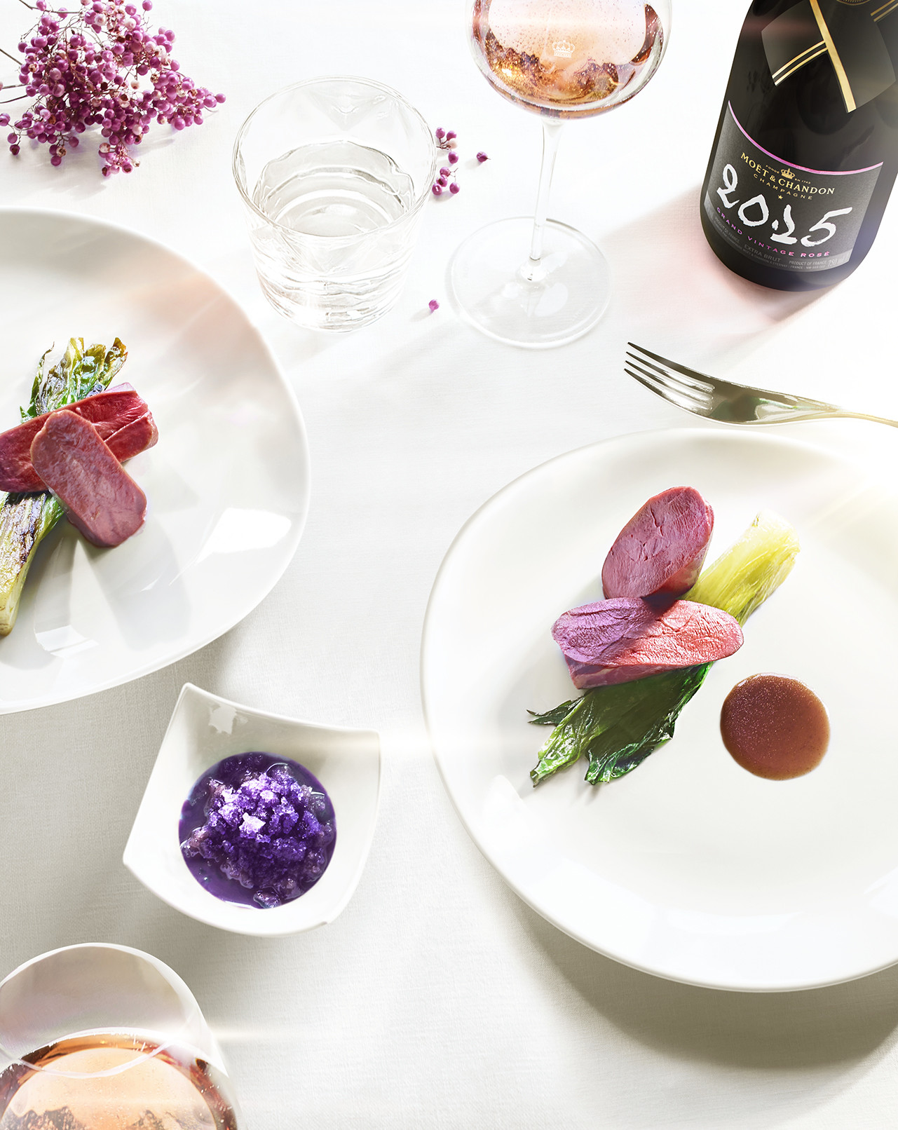 Romain RECHT – Retoucheur Photo Réseaux Sociaux - PARIS - CAMPAGNE MOET&CHANDON