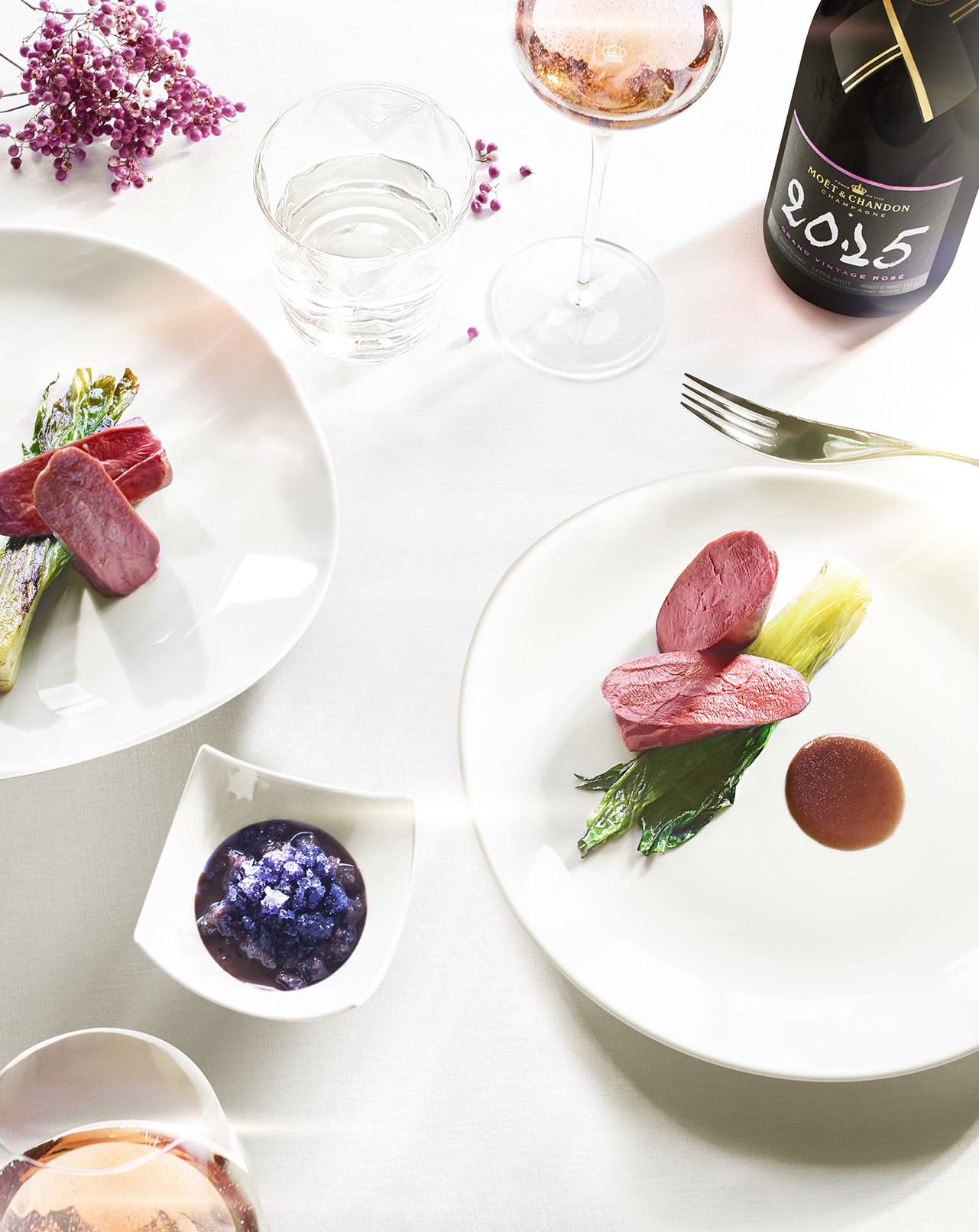 Romain RECHT – Retoucheur Photo Réseaux Sociaux - PARIS - CAMPAGNE MOET&CHANDON