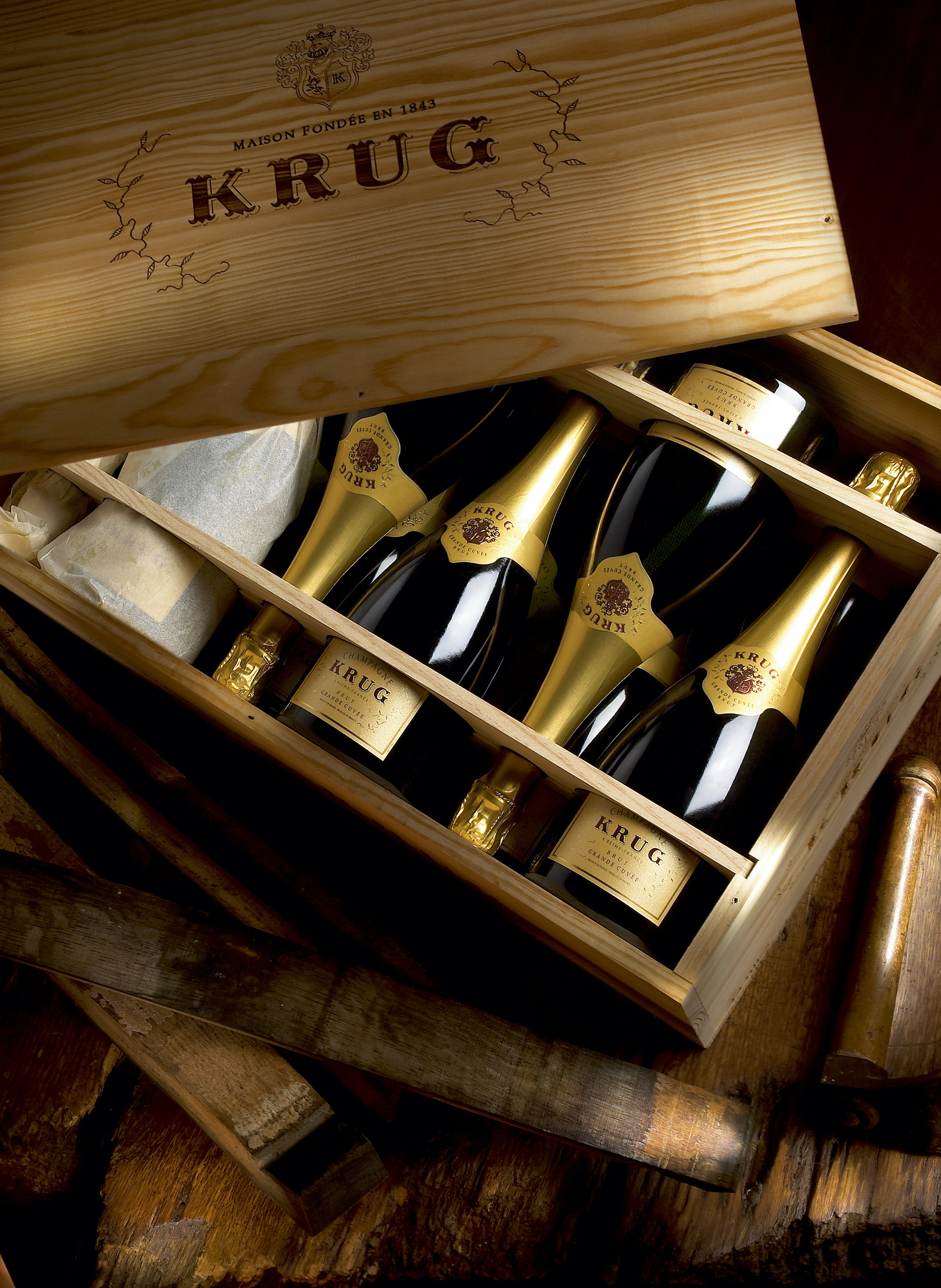 Romain RECHT – Retoucheur Photo Champagne, Bière et Spiritueux - PARIS - CAMPAGNE KRUG