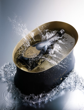 Romain RECHT – Retoucheur Photo Champagne, Bière et Spiritueux - PARIS - CAMPAGNE DOM PERIGNON