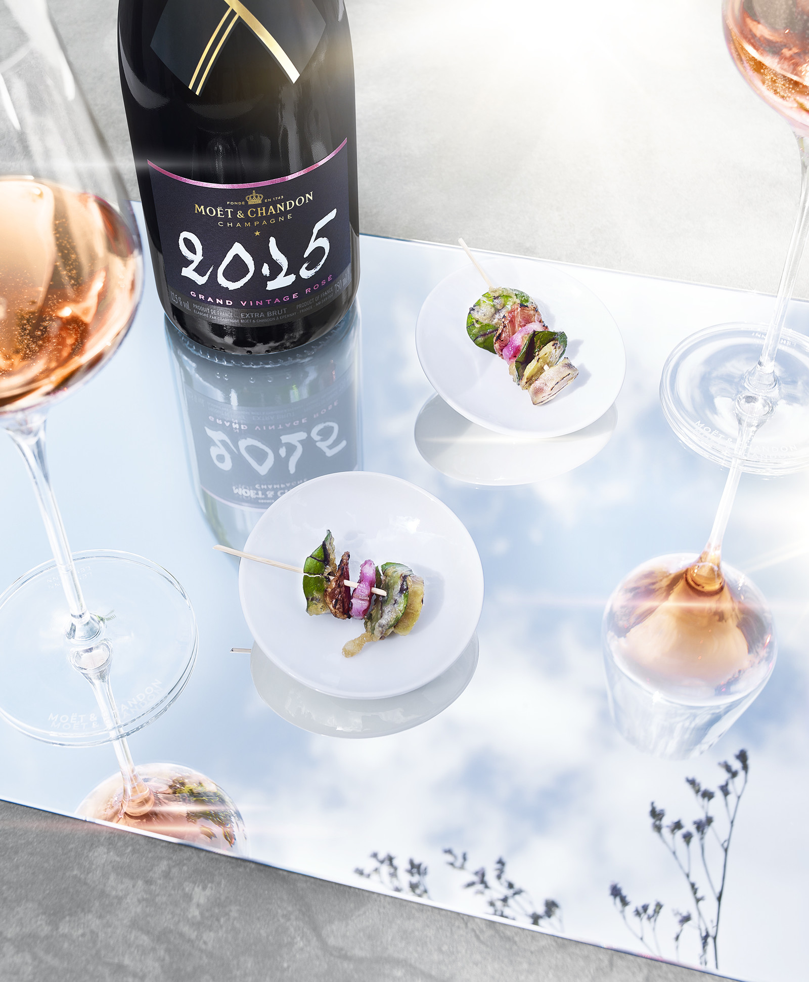 Romain RECHT – Retoucheur Photo Réseaux Sociaux - PARIS - CAMPAGNE MOET&CHANDON