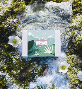 Romain RECHT – Retoucheur Photo Réseaux Sociaux - PARIS - CAMPAGNE CLARINS