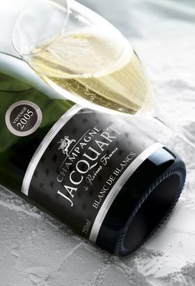 Romain RECHT – Retoucheur Photo Champagne, Bière et Spiritueux - PARIS - CAMPAGNE JACQUART