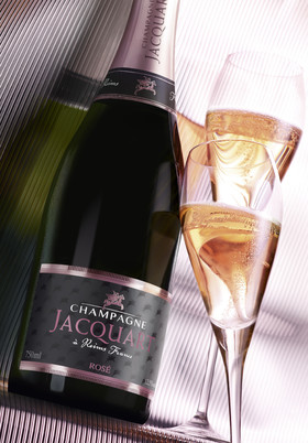 Romain RECHT – Retoucheur Photo Champagne, Bière et Spiritueux - PARIS - CAMPAGNE JACQUART