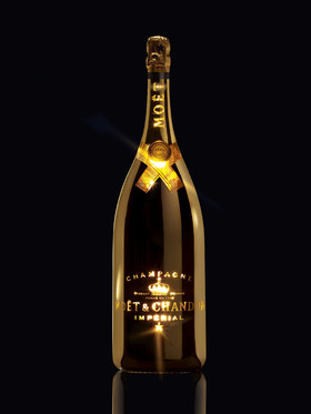 Romain RECHT – Retoucheur Photo Champagne, Bière et Spiritueux - PARIS - CAMPAGNE MOET & CHANDON