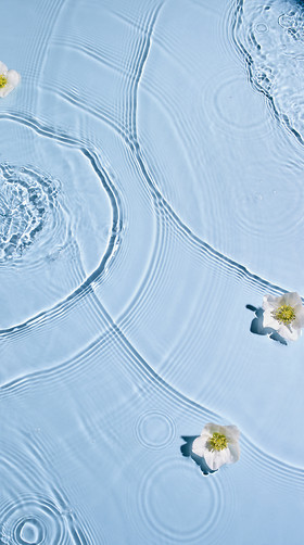 Romain RECHT – Retoucheur Photo Réseaux Sociaux - PARIS - CAMPAGNE CLARINS