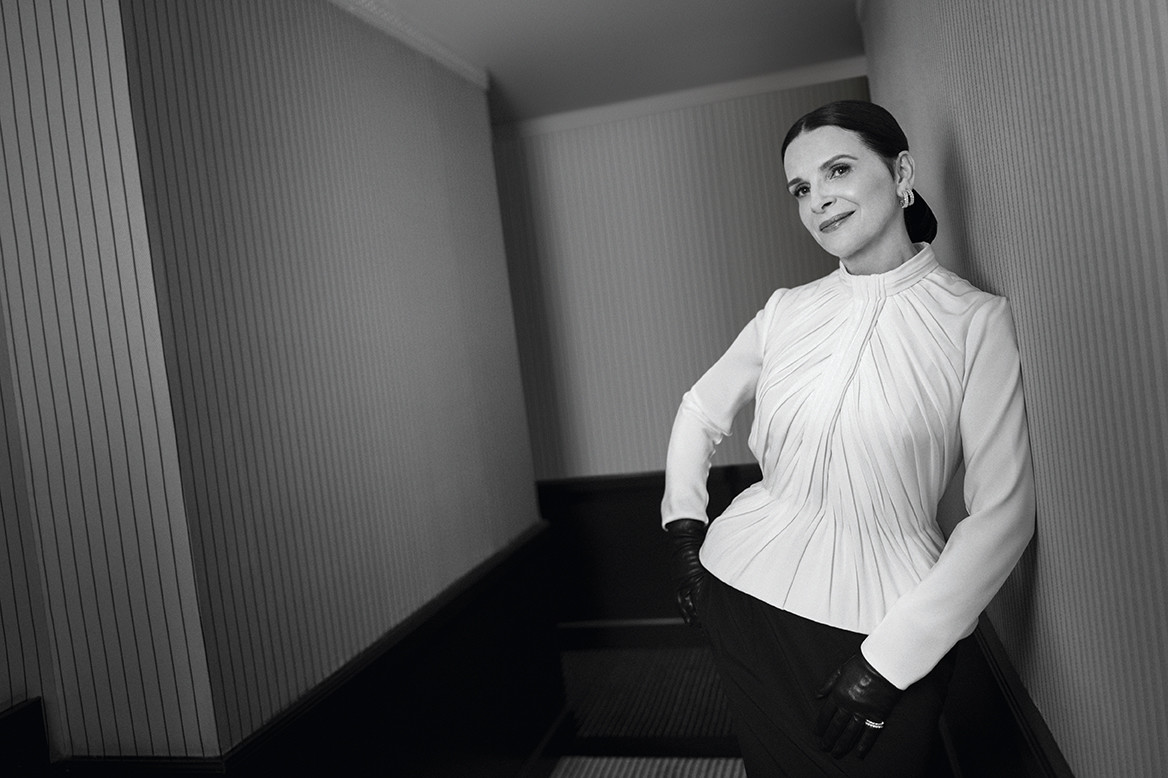 Romain RECHT – Retoucheur Photo Portrait et Beauté - PARIS - FESTIVAL DE CANNES 2023 - MAGAZINE GALA