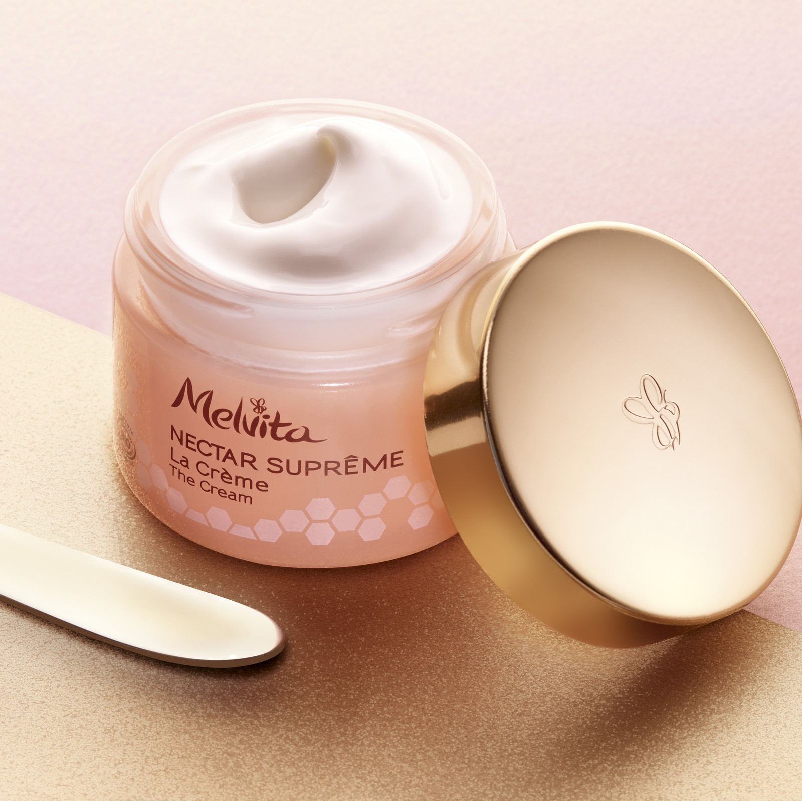 Romain RECHT – Retoucheur Photo Réseaux Sociaux - PARIS - CAMPAGNE MELVITA